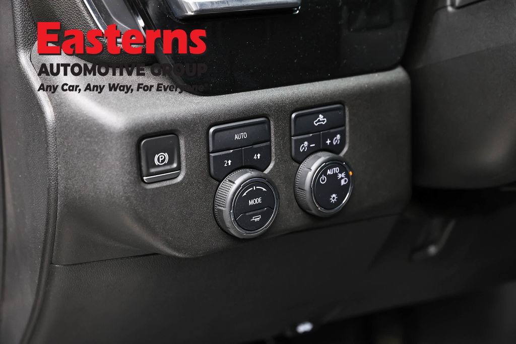 Used 2022 Chevrolet Silverado 1500 LT AWD/4WD image 22