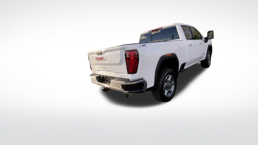 New 2026 GMC Sierra 3500 SLT image 10