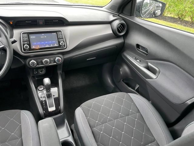 Used 2019 Nissan Kicks S w/ Exterior Package FWD image 9