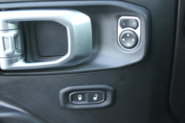 Used 2019 Jeep Wrangler Unlimited Sport S AWD/4WD image 15