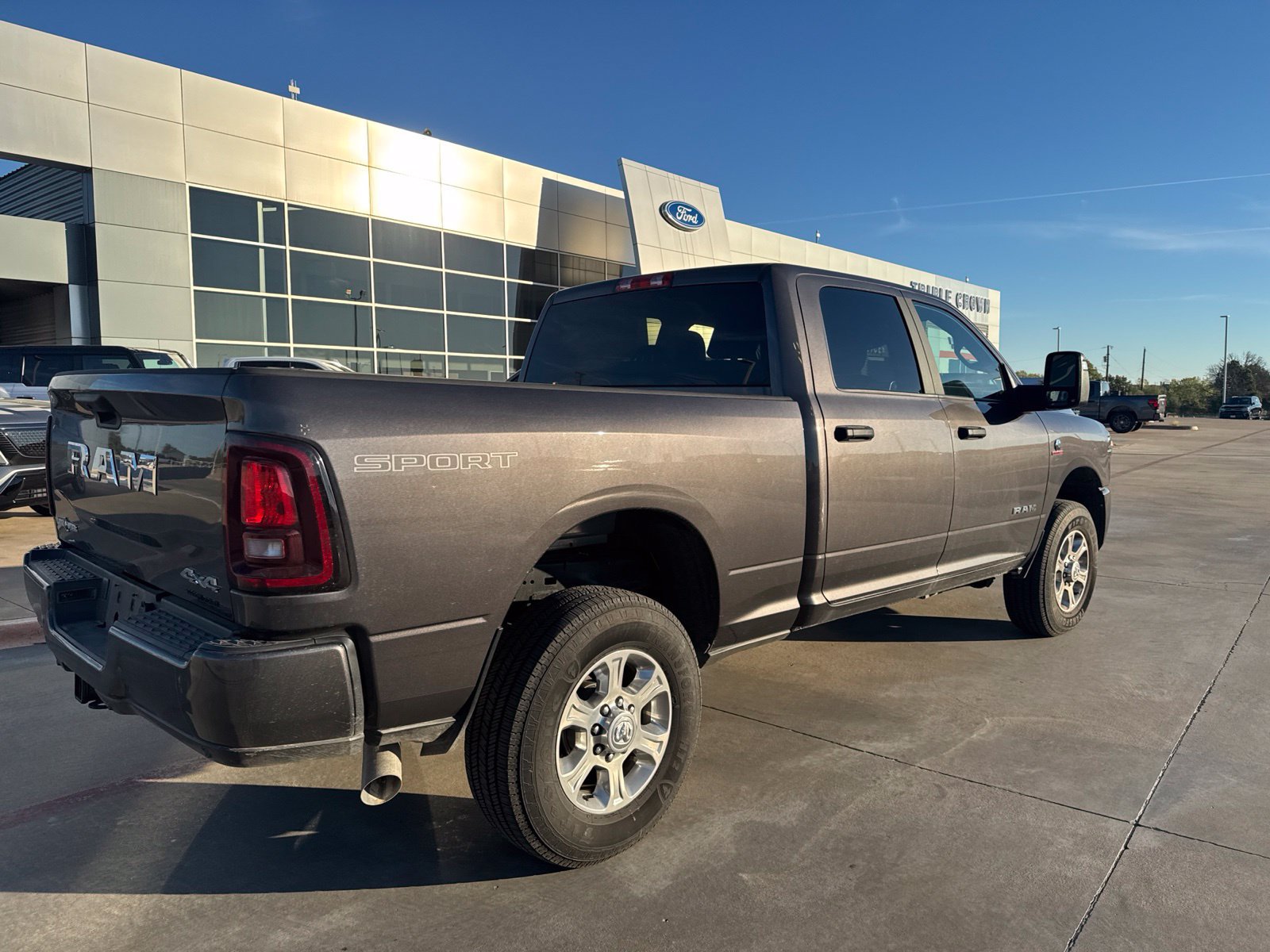 Used 2026 RAM 2500 Lone Star AWD/4WD image 3