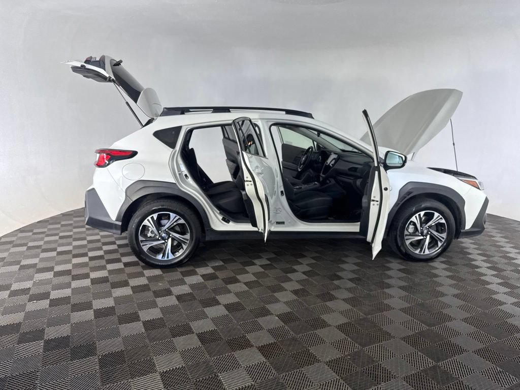 Used 2025 Subaru Crosstrek 2.5i Premium AWD/4WD image 14