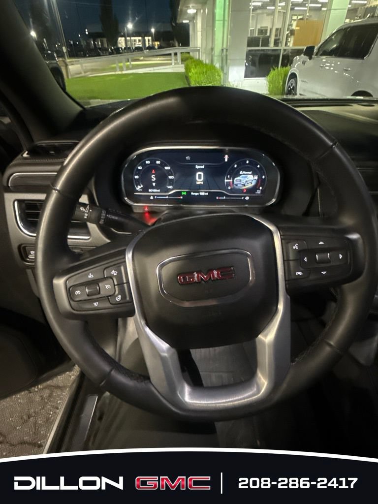 Used 2023 GMC Yukon XL SLT w/ SLT Luxury Package AWD/4WD image 25