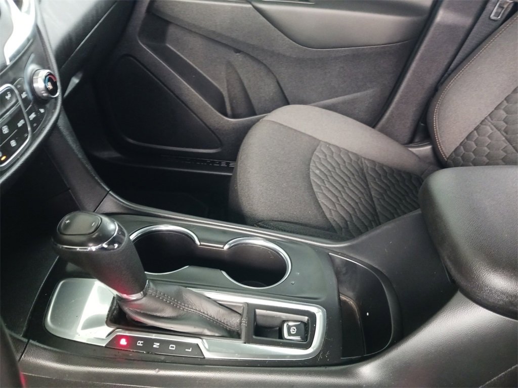 Used 2020 Chevrolet Equinox LT image 11