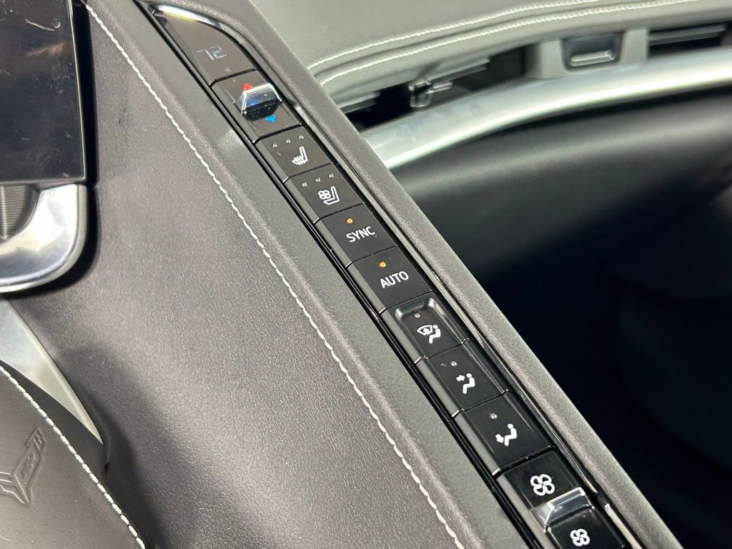 Used 2023 Chevrolet Corvette Stingray Preferred Cpe w/ Z51 Performance Package image 20