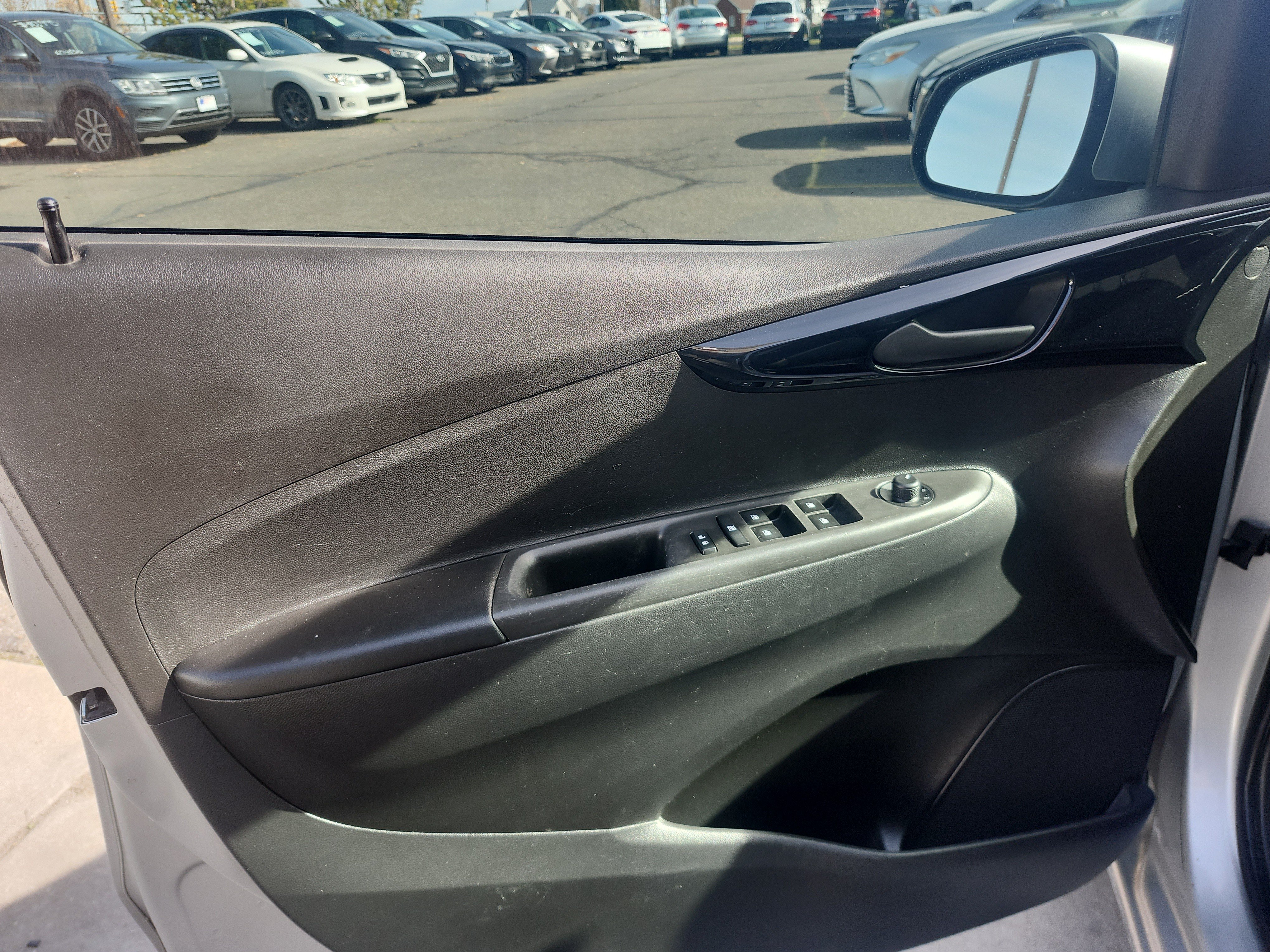 Used 2021 Chevrolet Spark LT FWD image 14