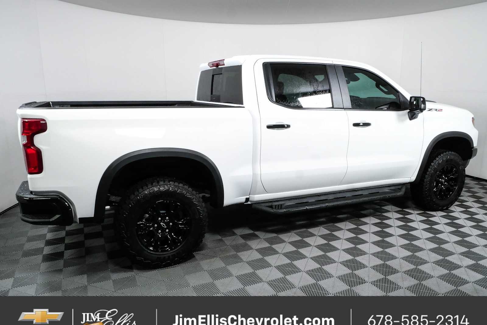 New 2026 Chevrolet Silverado 1500 ZR2 AWD/4WD image 2