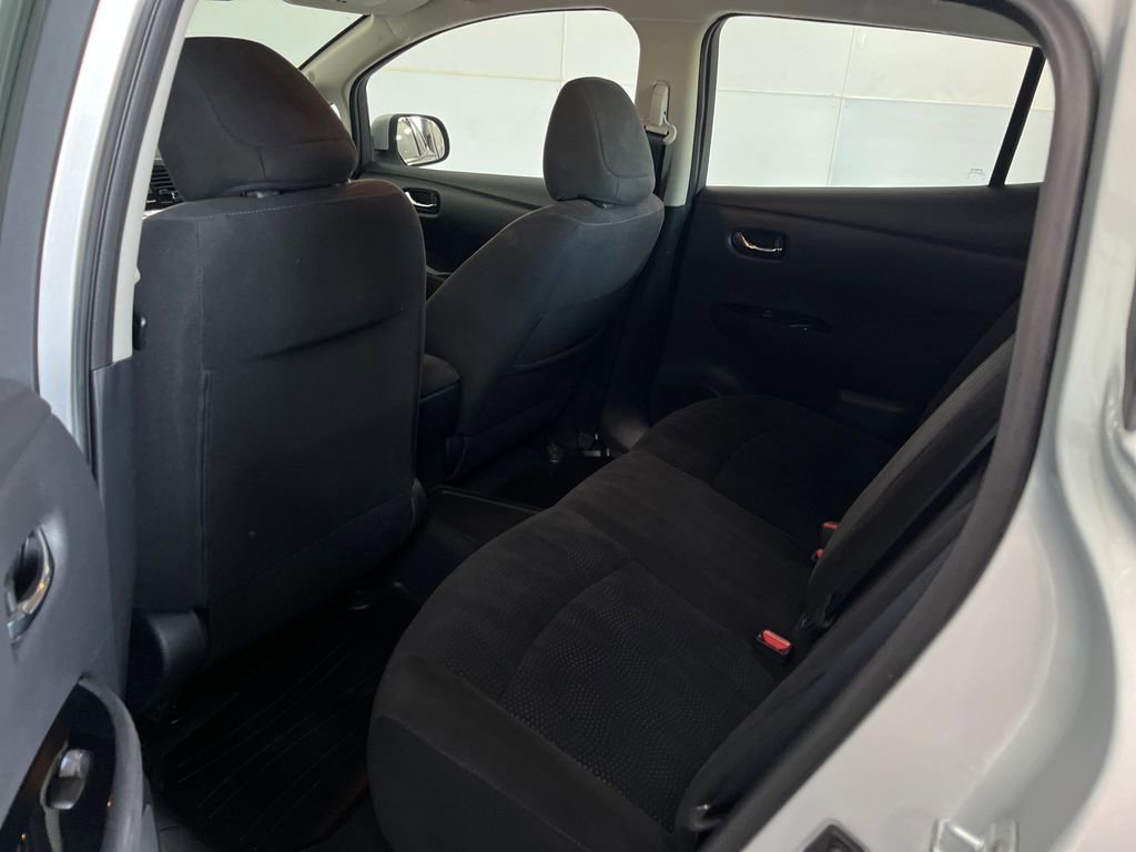 Used 2017 Nissan Leaf SV image 24