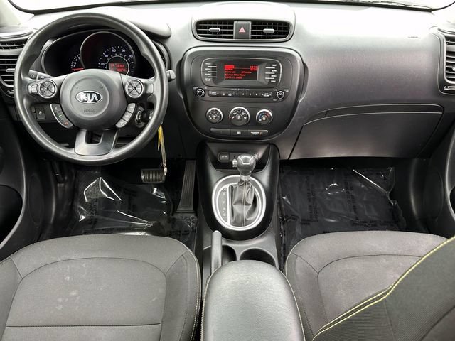 Used 2014 Kia Soul + FWD image 11