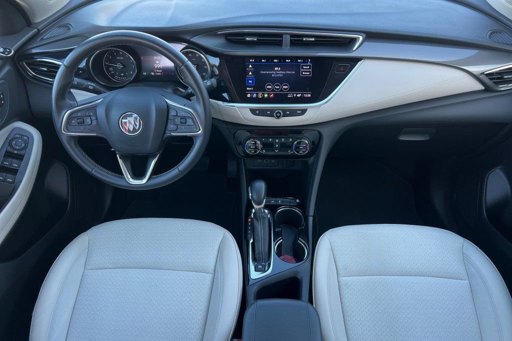 Used 2023 Buick Encore GX Select image 10