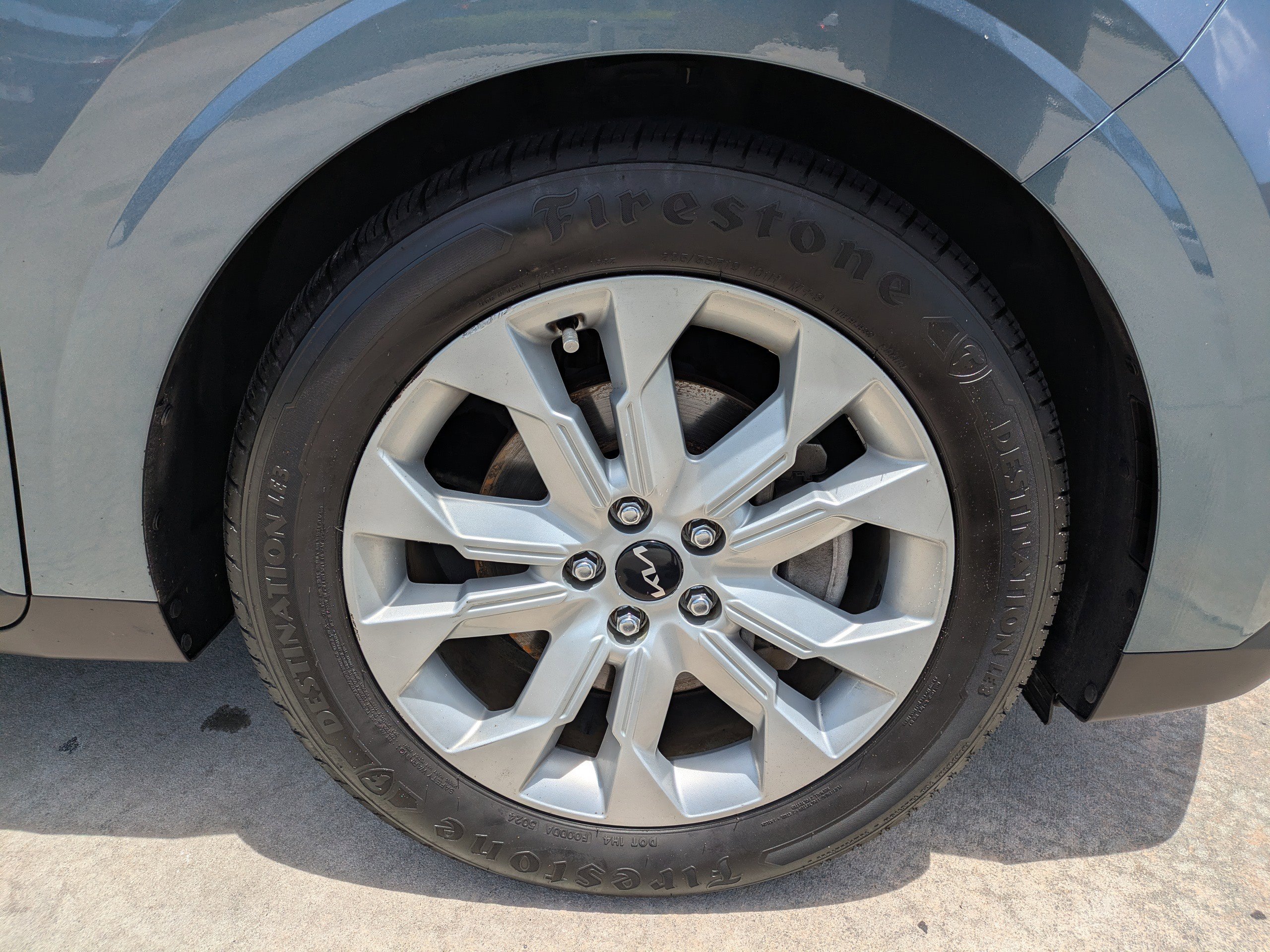 Used 2022 Kia Carnival SX FWD image 9