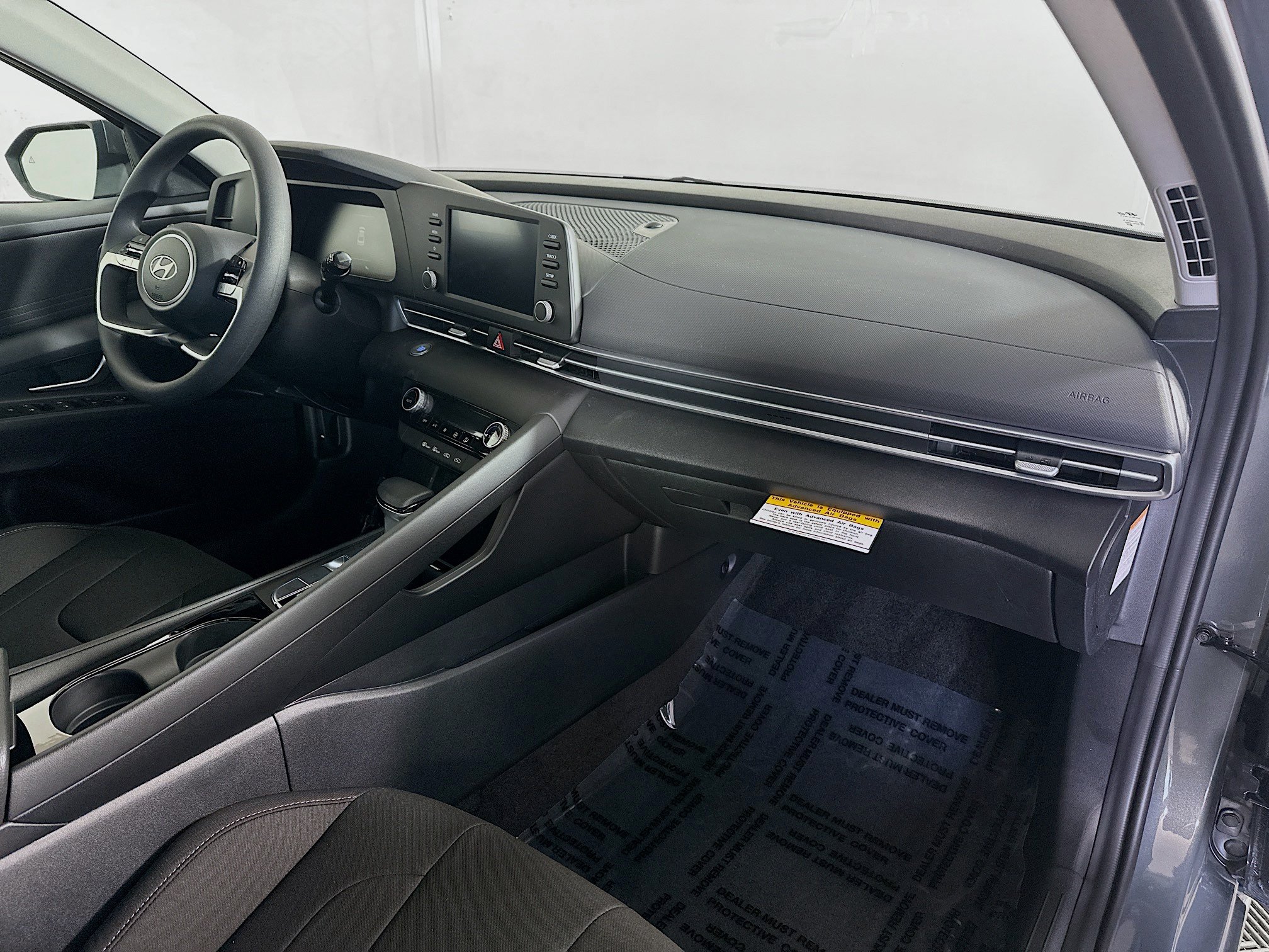 New 2026 Hyundai Elantra Hybrid FWD image 26