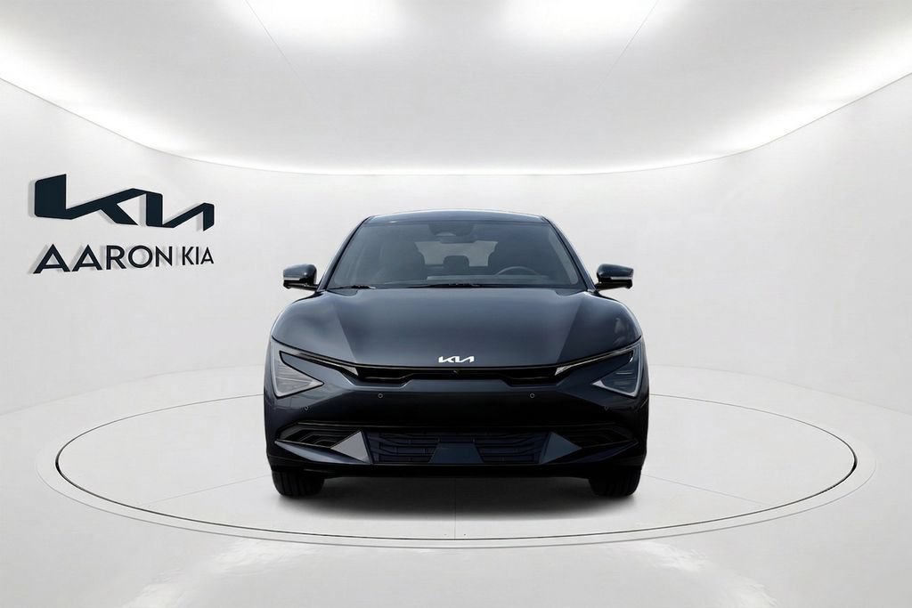 New 2026 Kia EV6 Wind RWD image 2