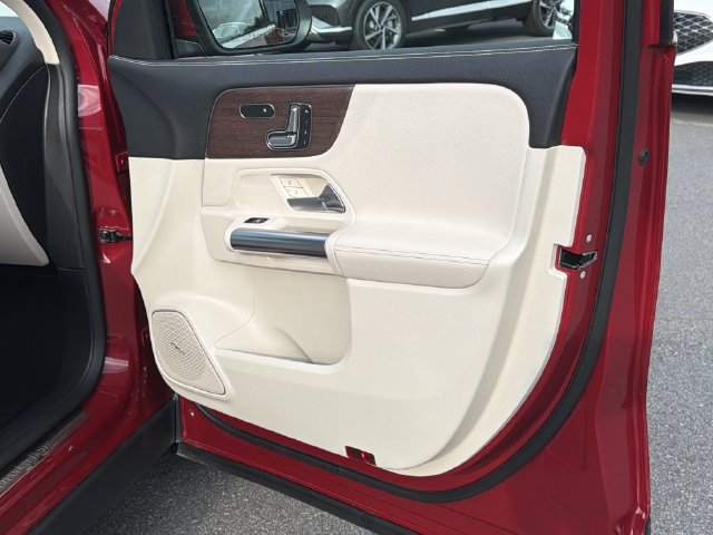Used 2023 Mercedes-Benz GLA 250 image 16