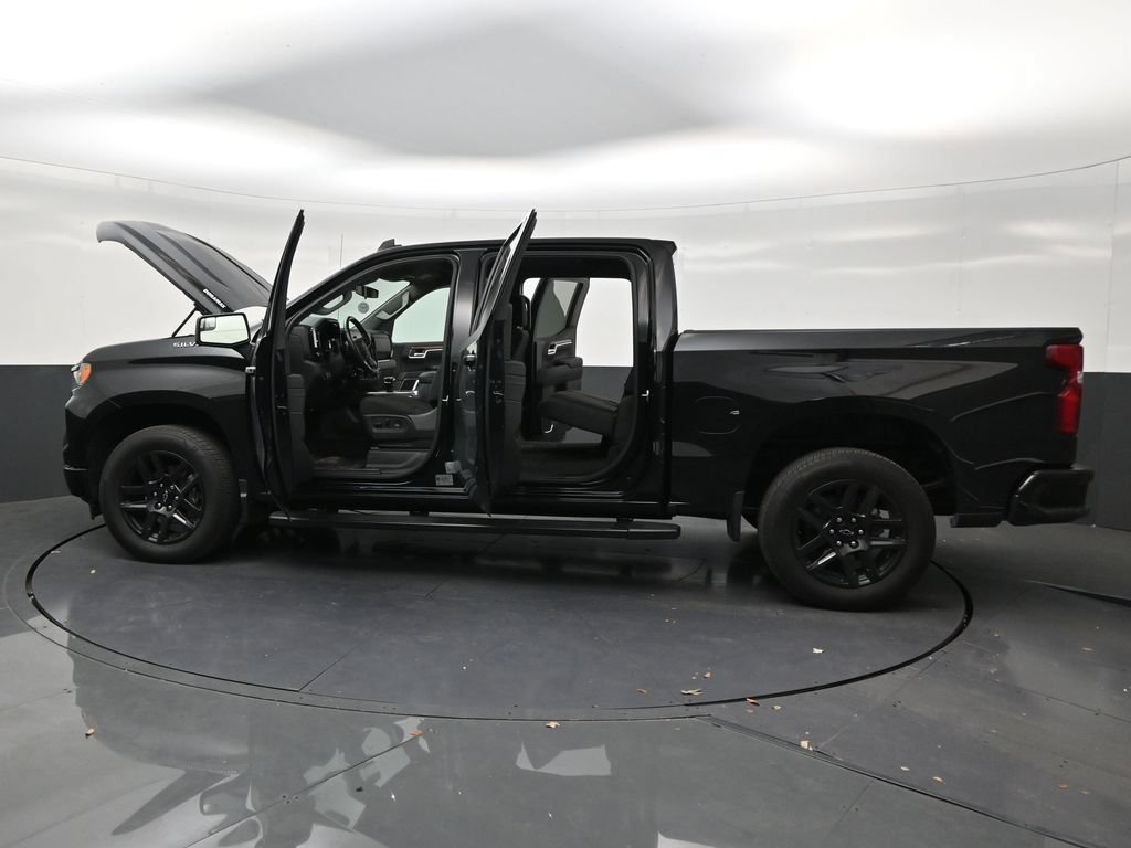 Used 2025 Chevrolet Silverado 1500 RST RWD image 30