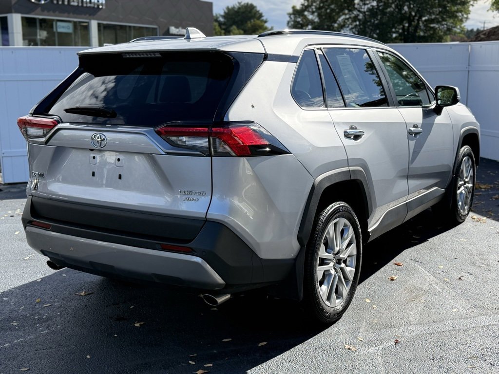 Used 2024 Toyota RAV4 Limited image 7