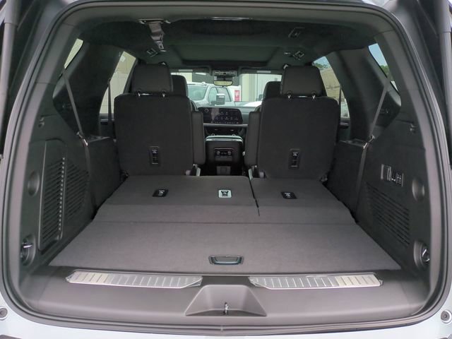 New 2026 Chevrolet Tahoe High Country w/ Sun And Tow Package RWD image 12