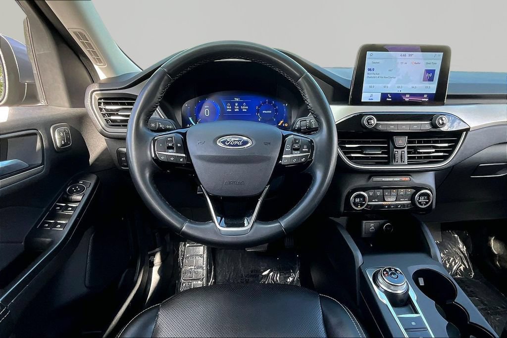 Used 2021 Ford Escape SEL w/ Technology Package AWD/4WD image 8