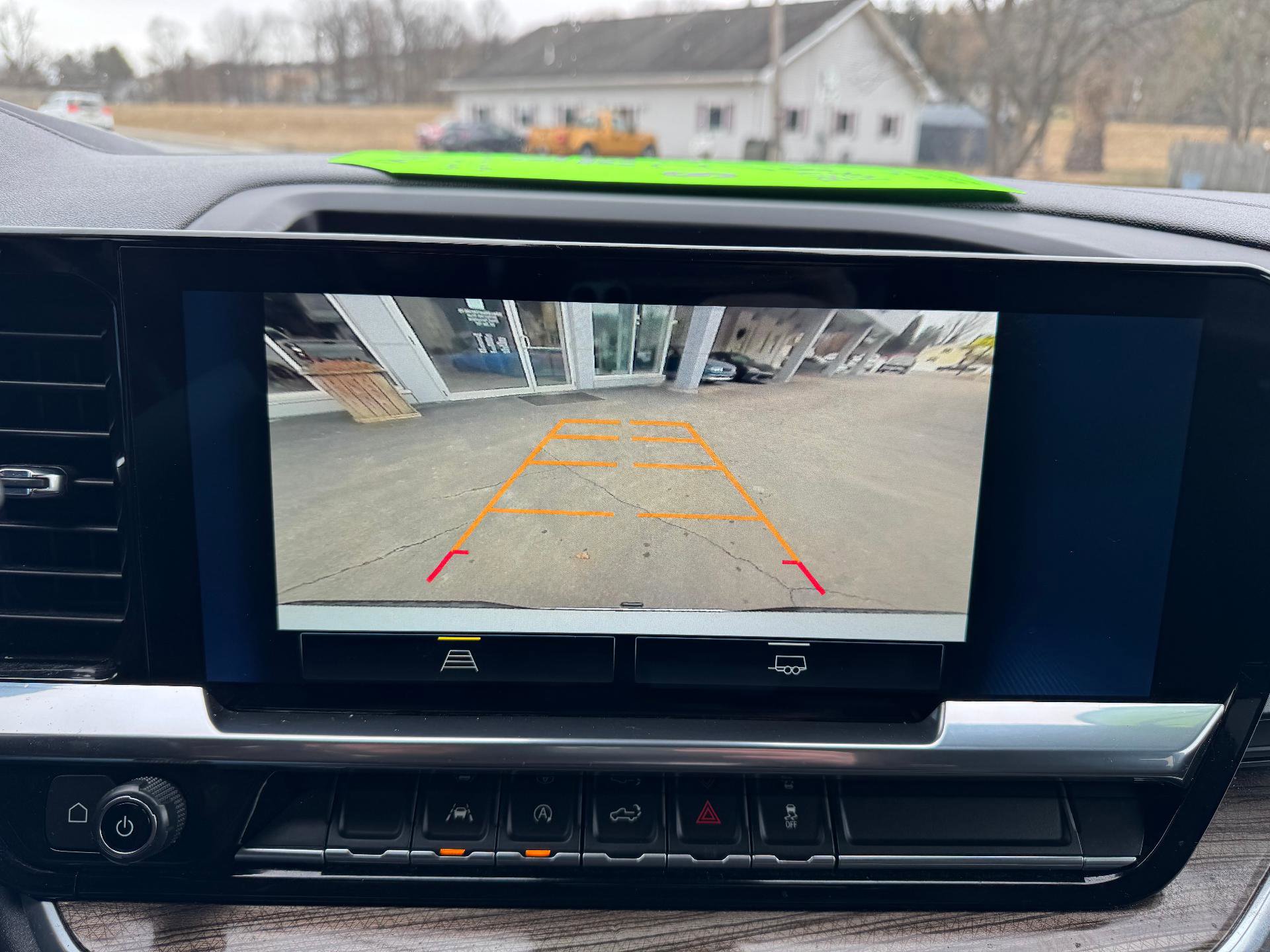 Used 2022 Chevrolet Silverado 1500 LT image 32