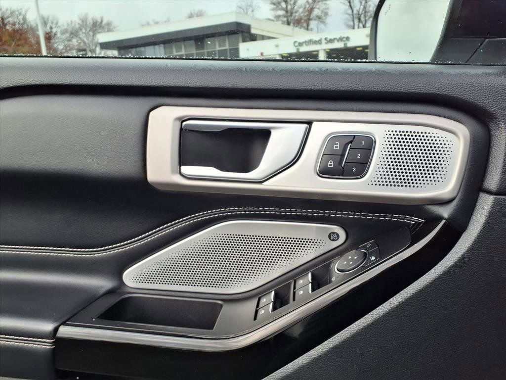 Used 2021 Ford Explorer ST w/ Equipment Group 401A image 13