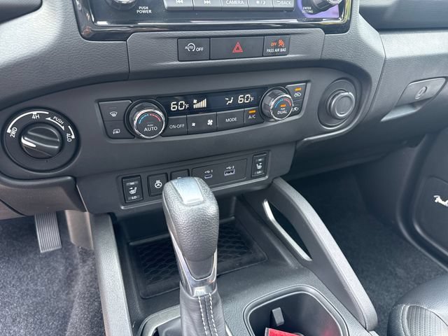 Used 2024 Nissan Frontier SL w/ Technology Package AWD/4WD image 17
