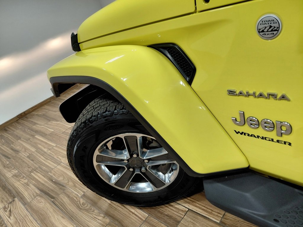 Used 2023 Jeep Wrangler Sahara w/ Cold Weather Group image 28