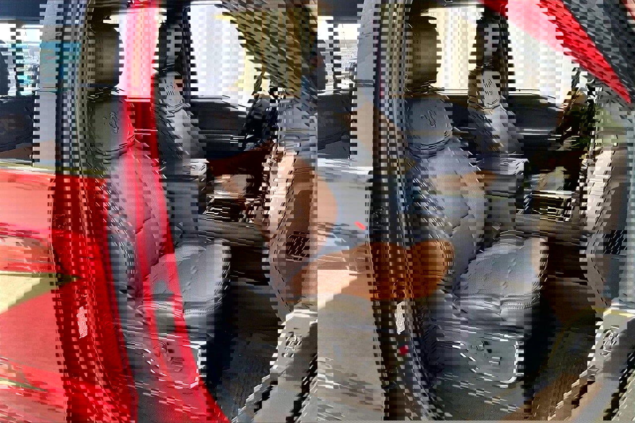 Used 2023 Ford F250 King Ranch w/ Chrome Package image 16