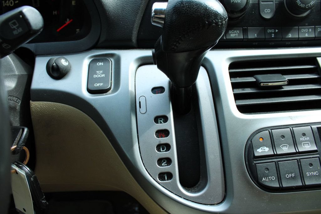 Used 2008 Honda Odyssey EX-L image 22