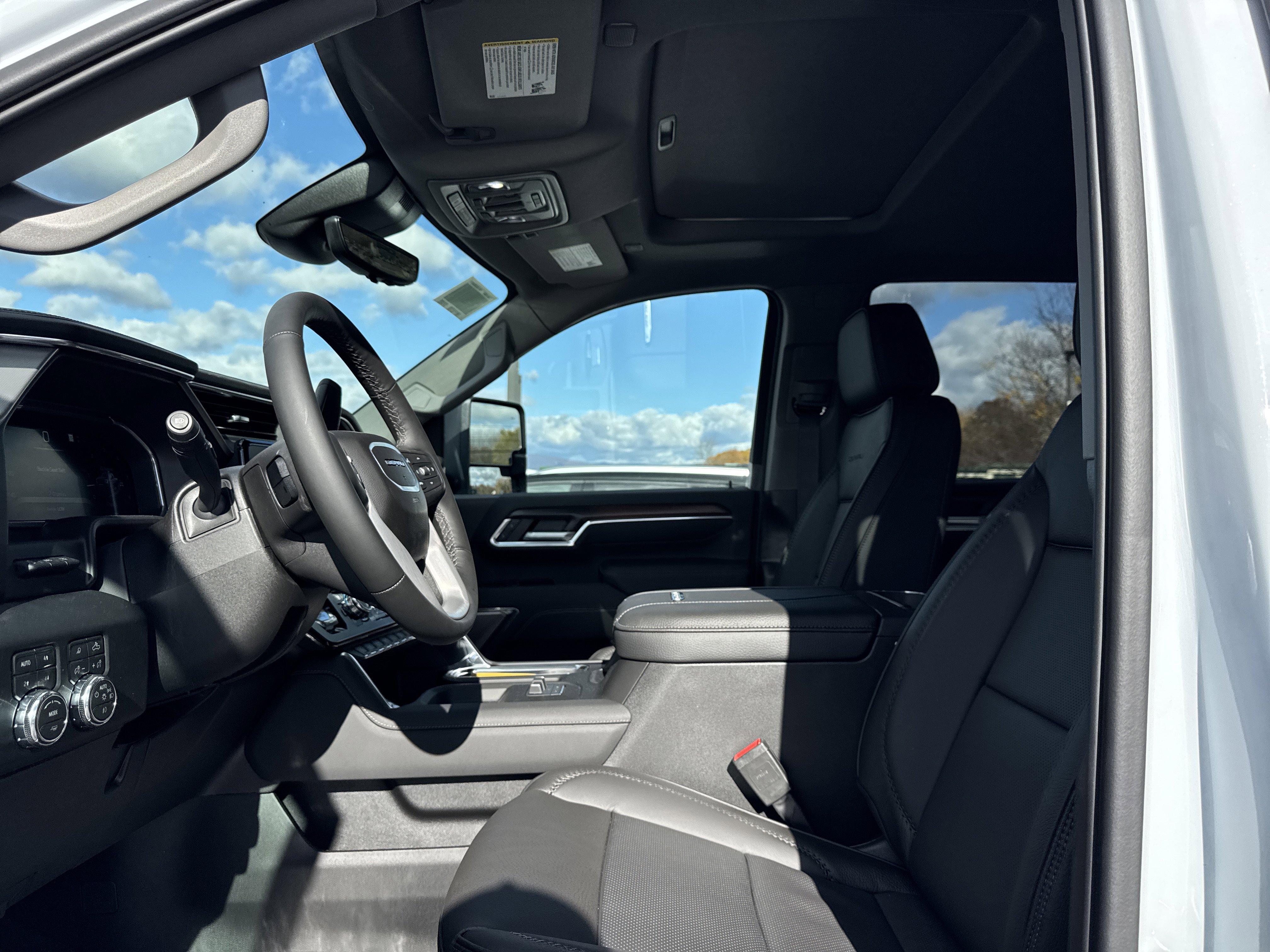 New 2026 GMC Sierra 2500 Denali w/ Technology Package image 12