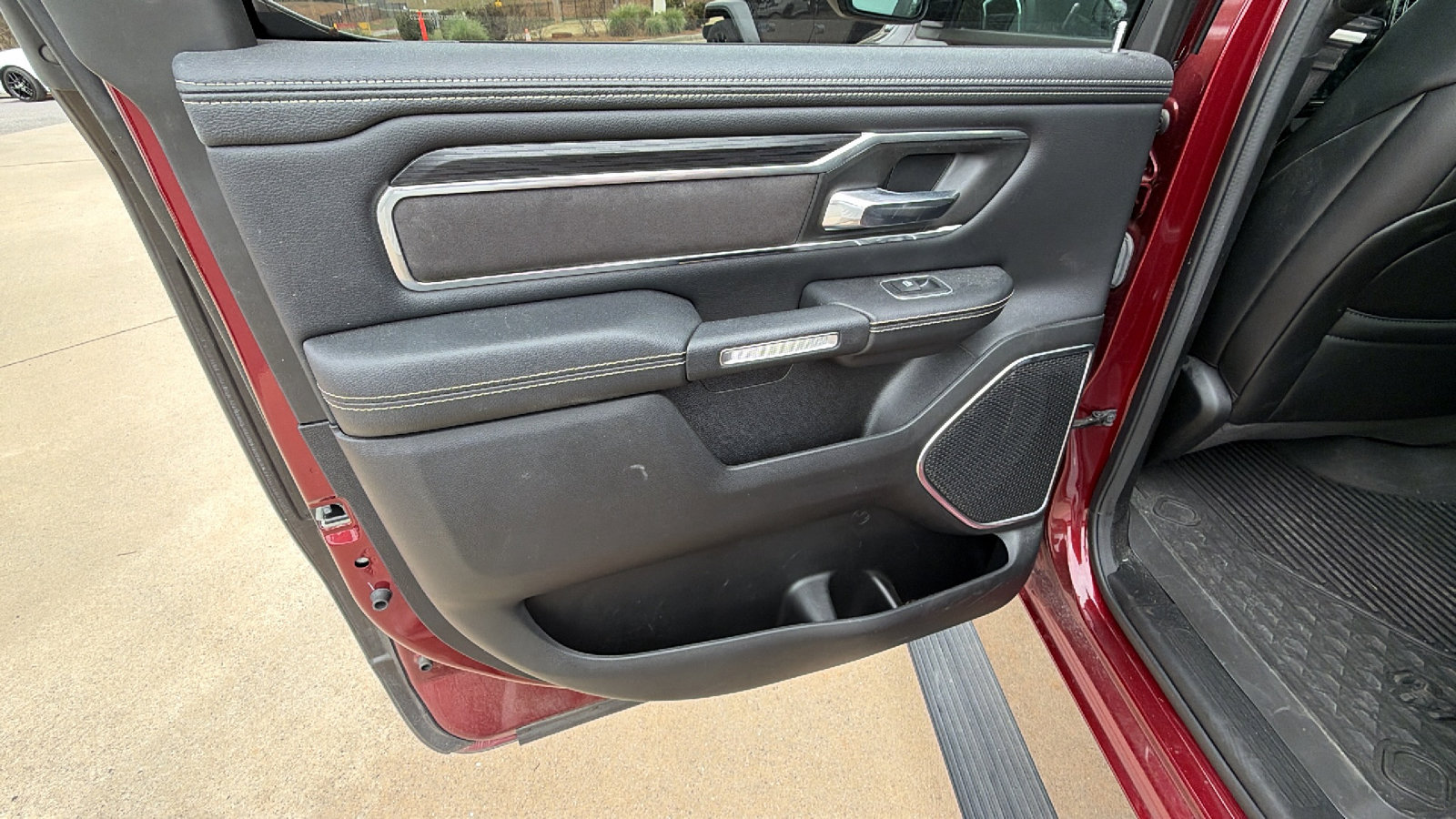 Used 2023 RAM 1500 Laramie image 22