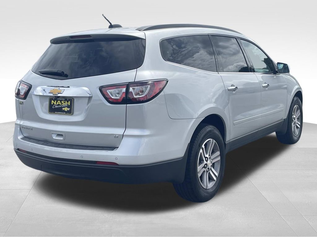 Used 2017 Chevrolet Traverse LT FWD video 3