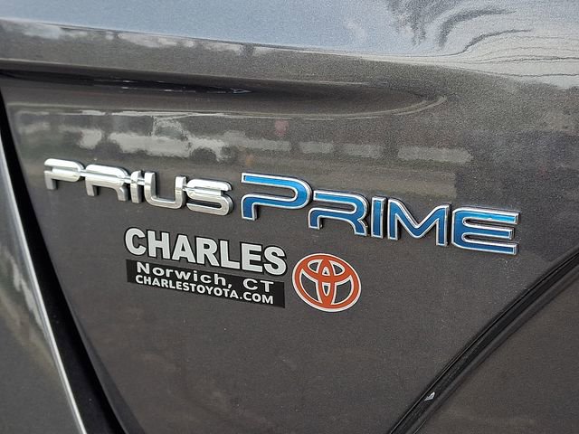 Used 2017 Toyota Prius Prime Plus w/ Protection Package FWD image 30