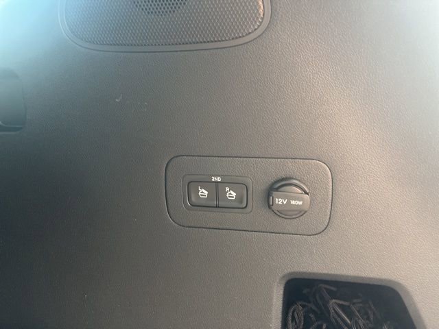 Used 2019 Hyundai Santa Fe Limited image 11