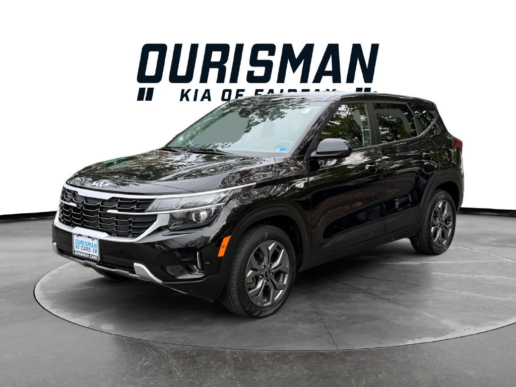 Certified 2024 Kia Seltos LX AWD/4WD image 2