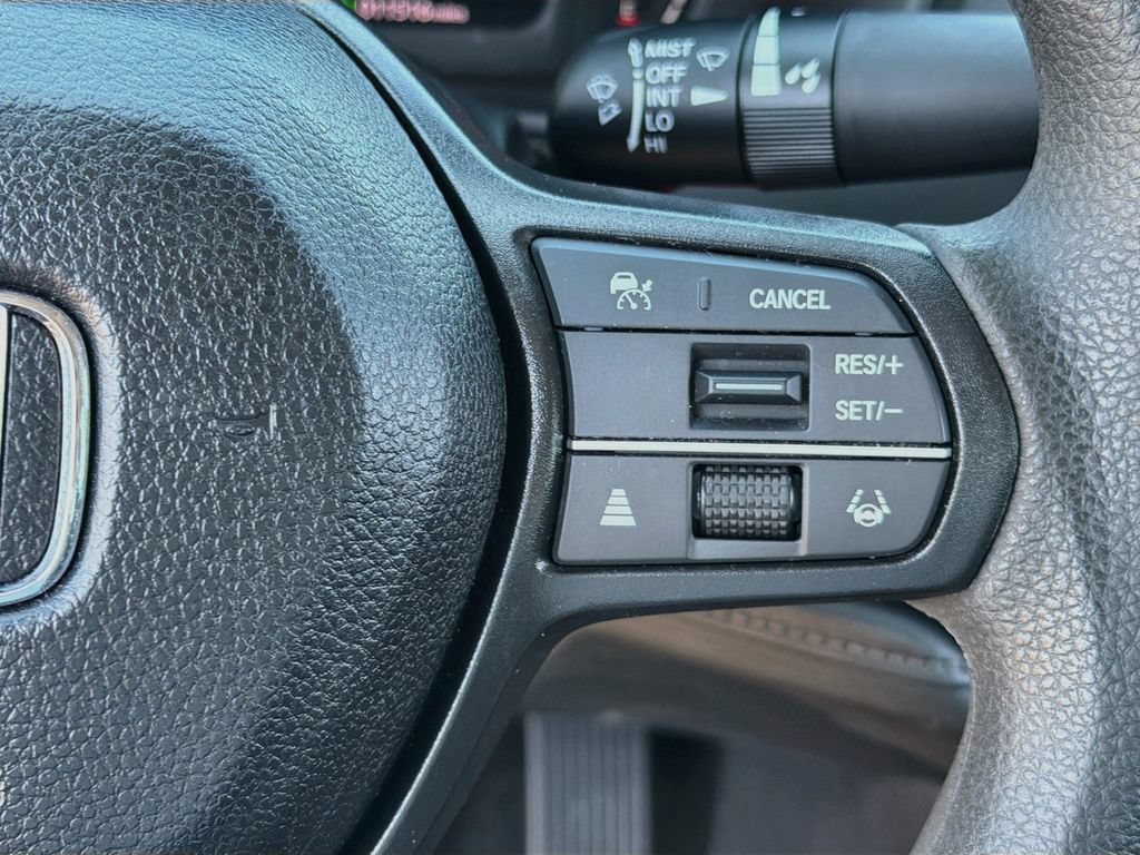 Used 2025 Honda Accord LX image 15