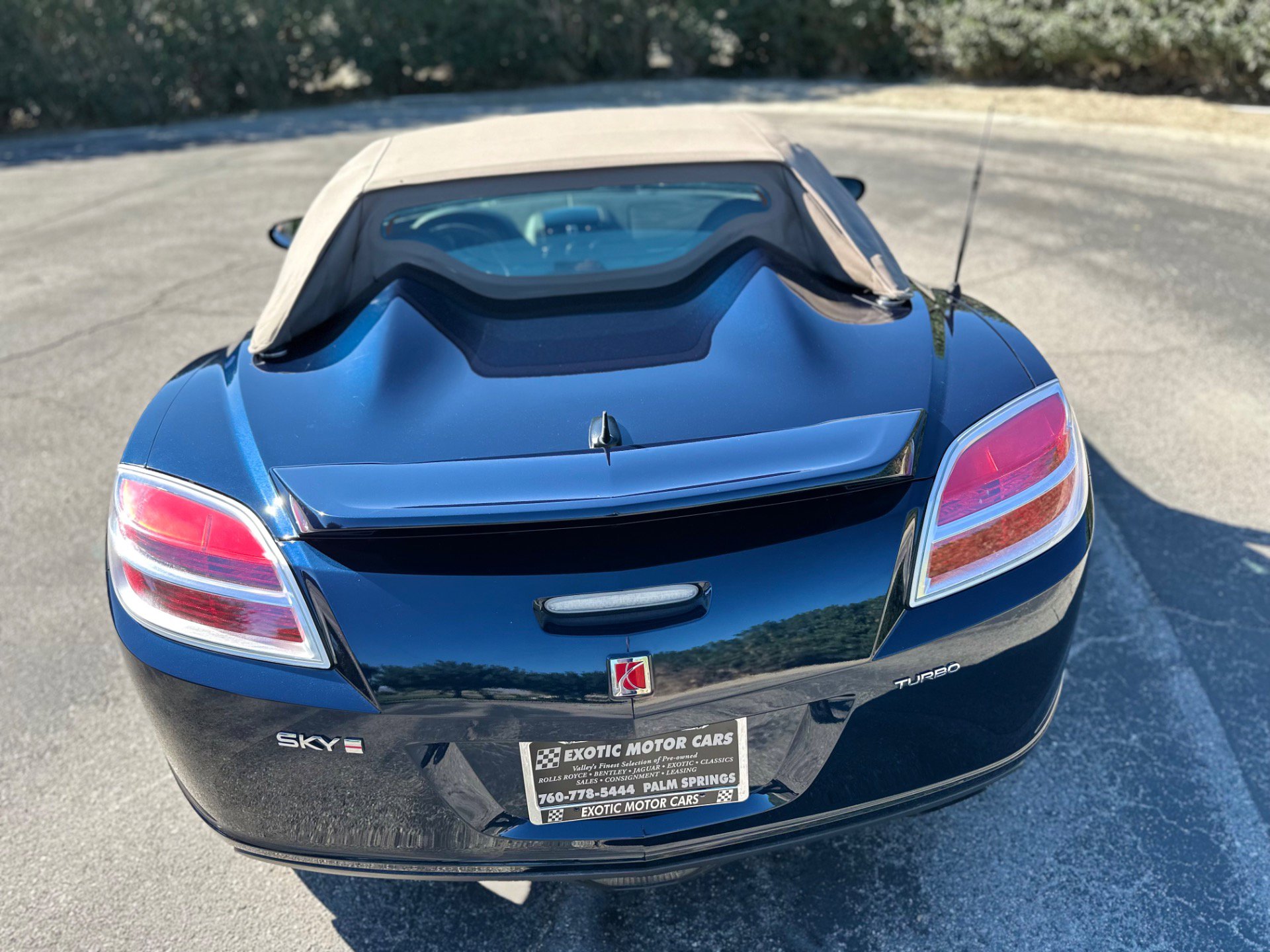 Used 2007 Saturn Sky Red Line image 9