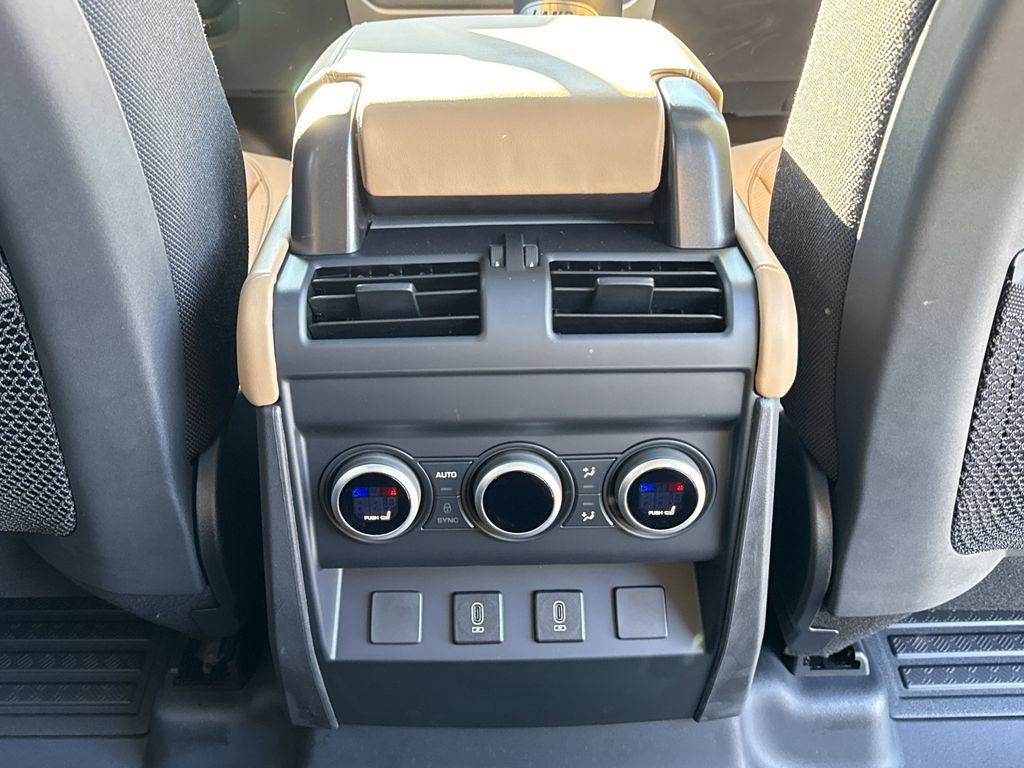New 2026 Land Rover Defender 110 V8 AWD/4WD image 20