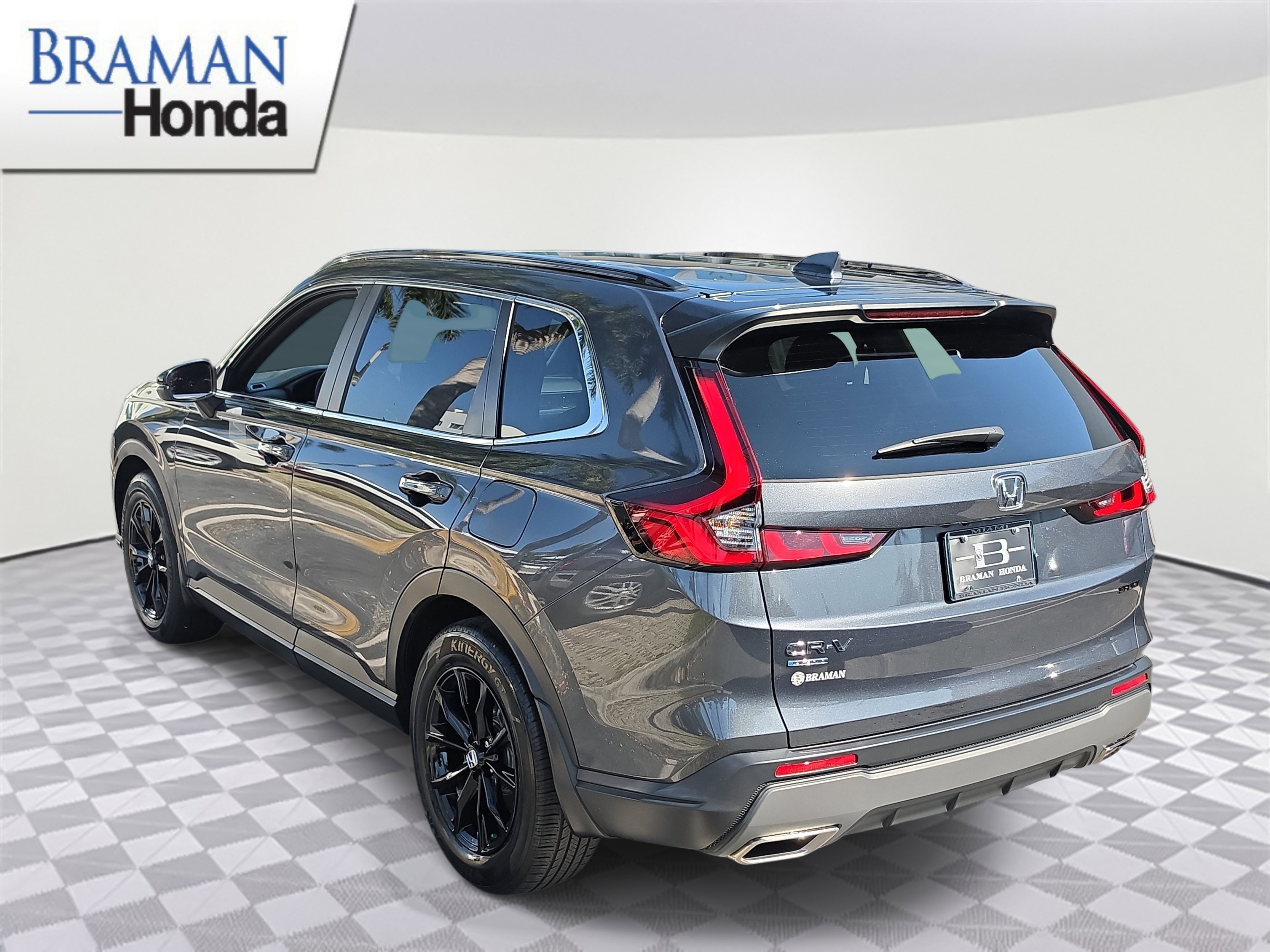 Certified 2023 Honda CR-V Sport image 4