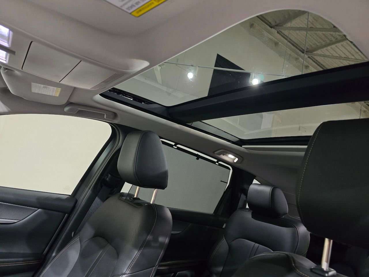 Used 2024 MAZDA CX-90 3.3 Turbo w/ Premium Package image 35