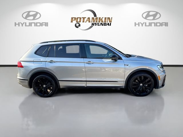 Used 2021 Volkswagen Tiguan SE R-Line image 4