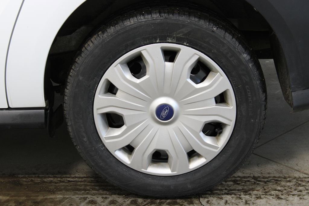Used 2022 Ford Transit Connect XL image 17