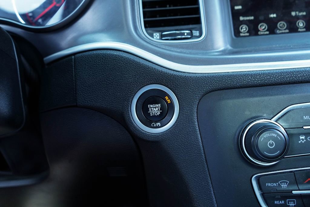 Used 2021 Dodge Charger SXT w/ Leather Interior Group image 23