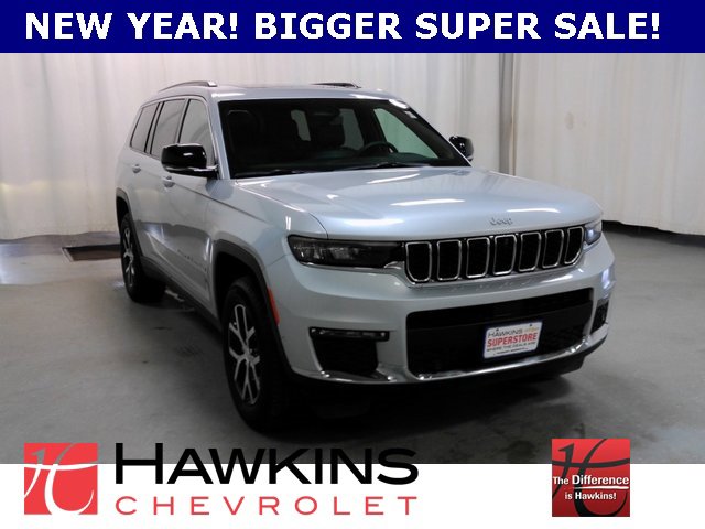 Used 2024 Jeep Grand Cherokee L Limited w/ Luxury Tech Group II image 1