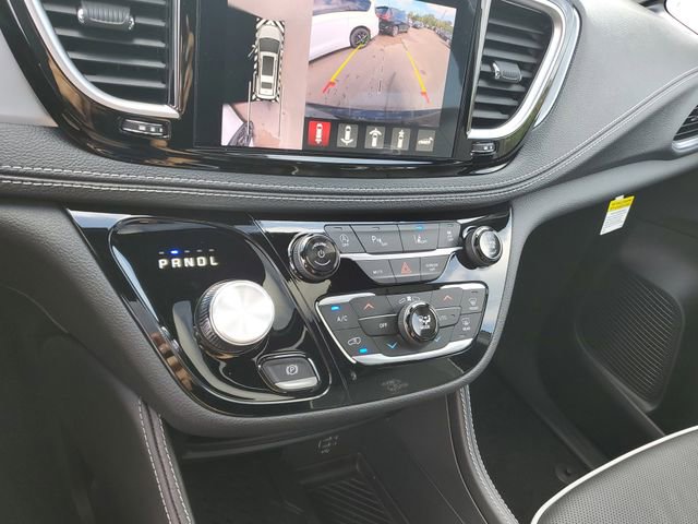 New 2026 Chrysler Pacifica Limited w/ S Appearance Package image 16