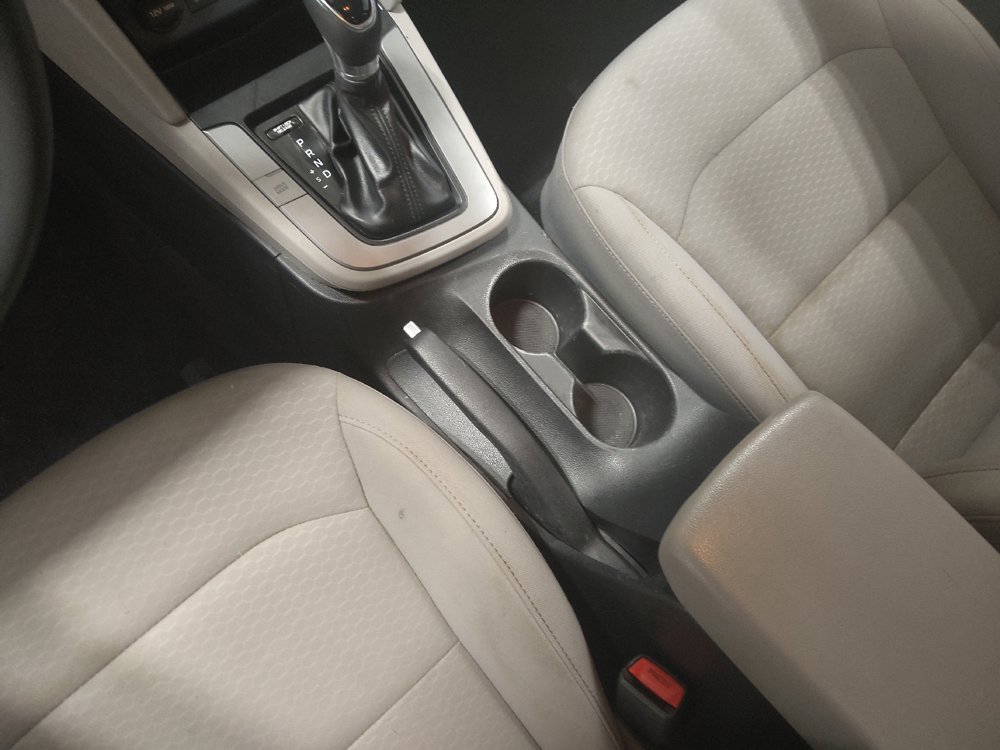 Used 2019 Hyundai Elantra SEL FWD image 26