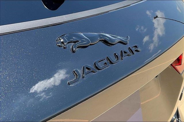 New 2026 Jaguar F-PACE R-Dynamic S image 9