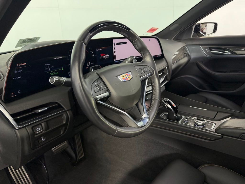 Used 2025 Cadillac CT5 Sport RWD image 22