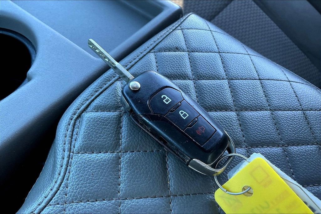 Used 2017 Ford F150 XLT w/ Equipment Group 301A Mid image 10