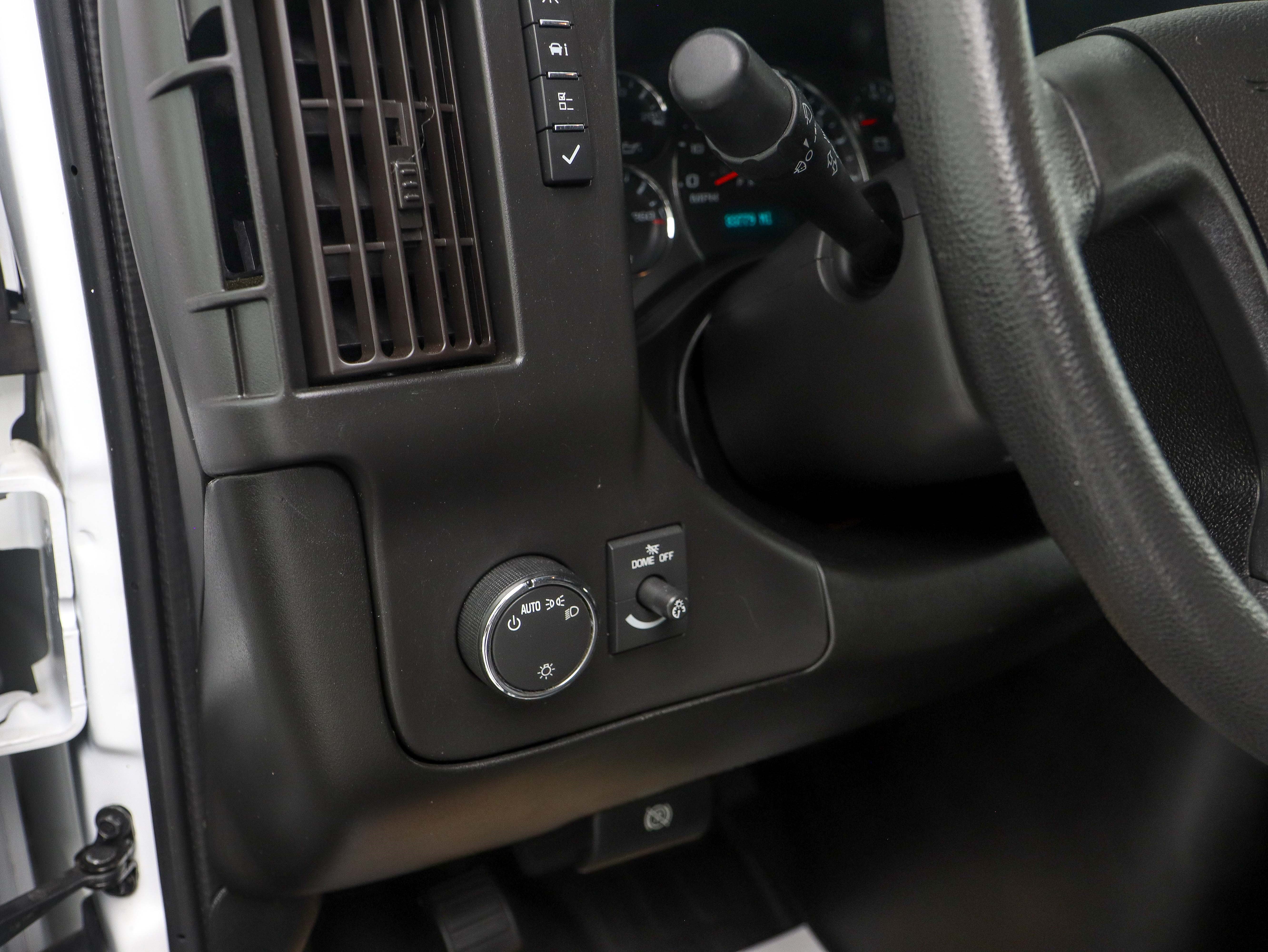 Used 2021 Chevrolet Express 2500 Extended RWD image 21