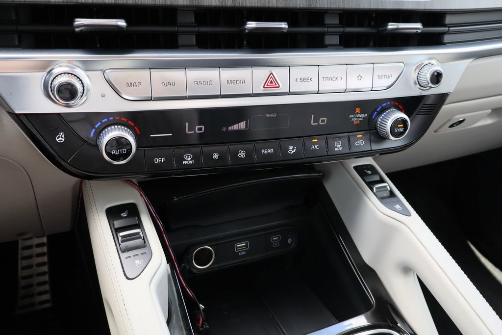 Used 2023 Kia Telluride SX Prestige AWD/4WD image 18
